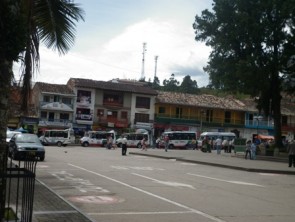 En Marinilla marcharon contra empresa de químicos